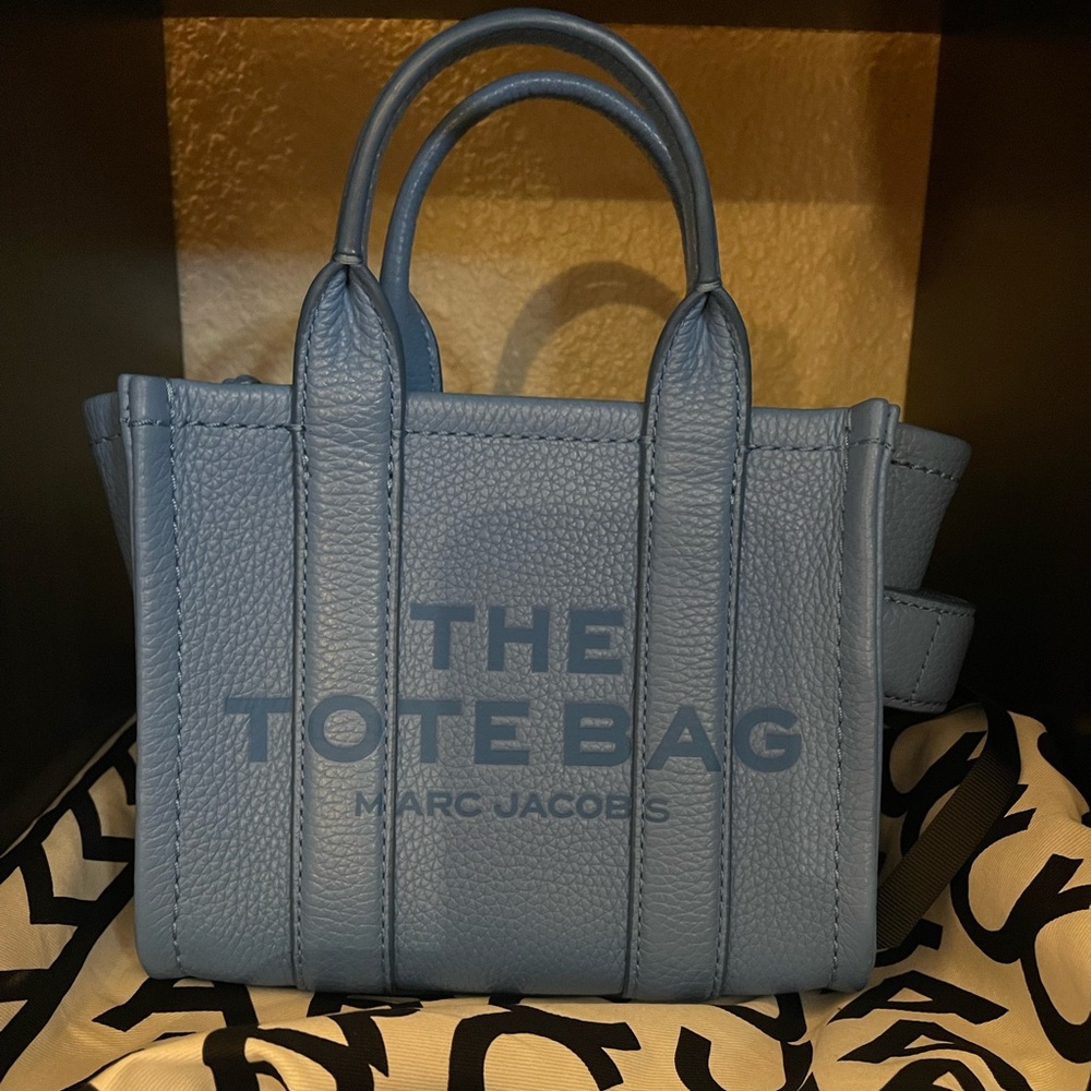 Mark jacobs micro tote bag